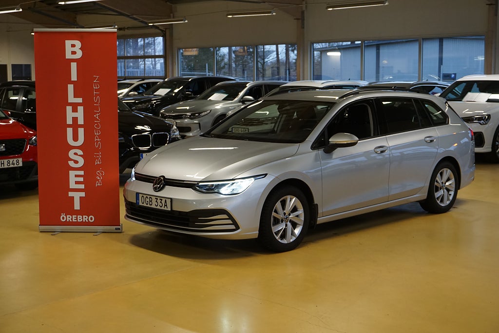 Volkswagen Golf SC 2.0 TDI 110hk EU6 DPF SCR DSG Värmare Backkamera