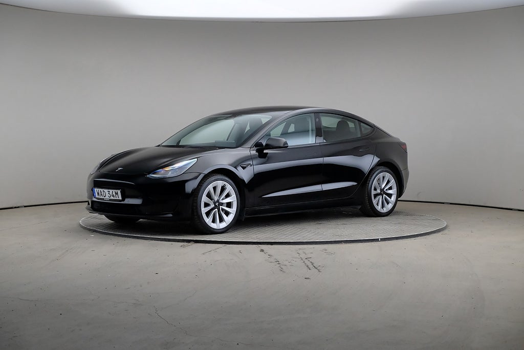 Tesla Model 3 Standard Range RWD 283hk