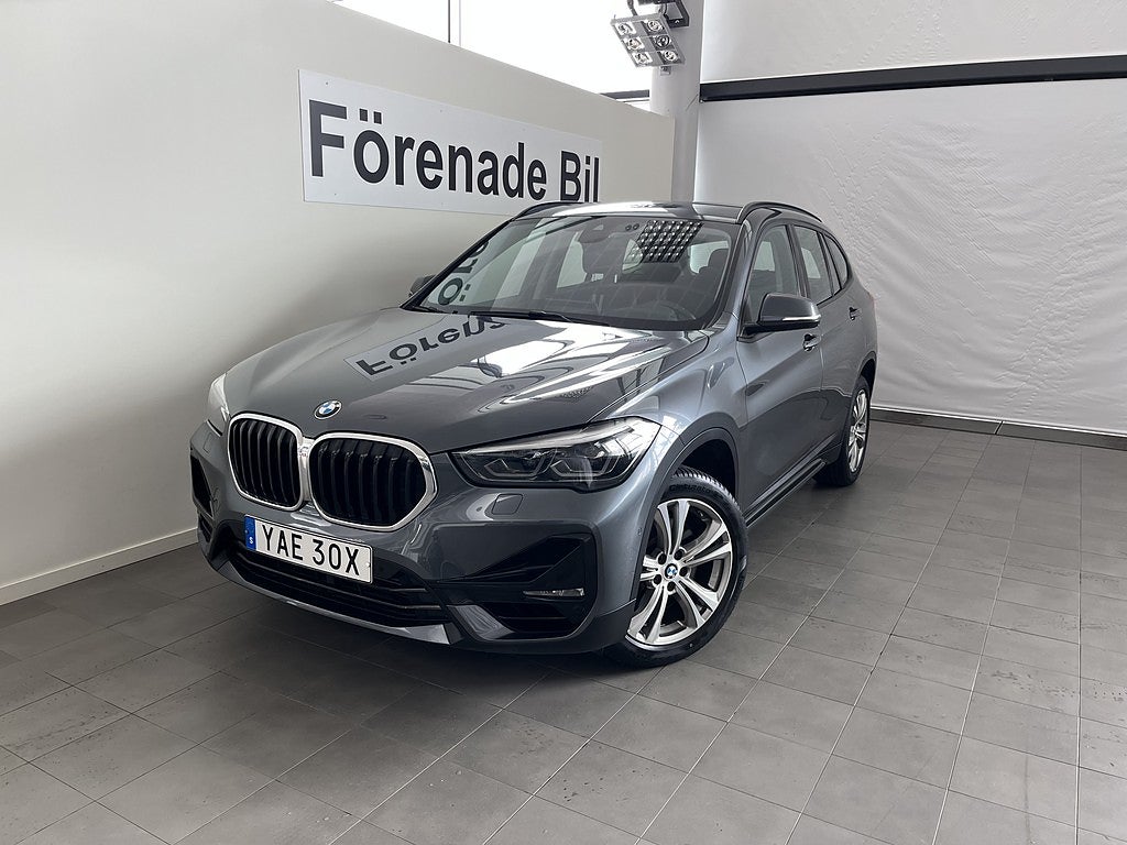 BMW X1 sDrive20i Model Sport Line Nav HiFi PDC Head-Up RattV