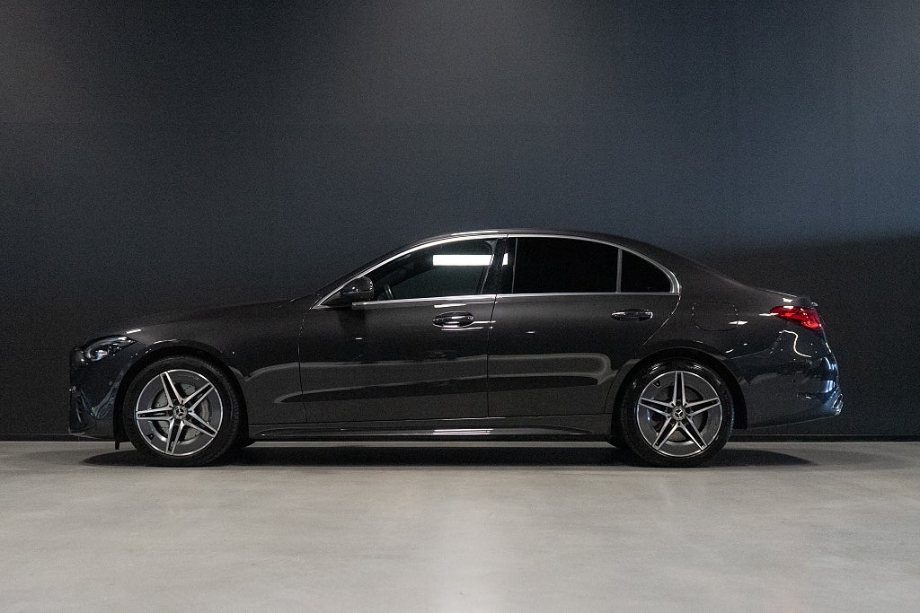 Mercedes-Benz C300 de 300 de Sedan AMG Line Premium / Drag / Distronic