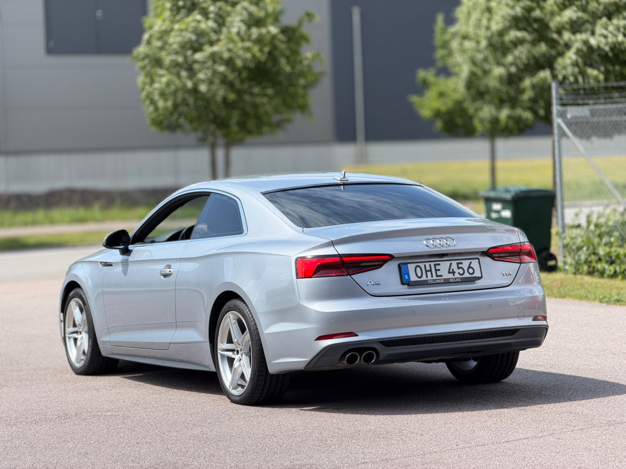 Audi A5 Coupé 2.0 TDI S Line 2017, photo 6/45