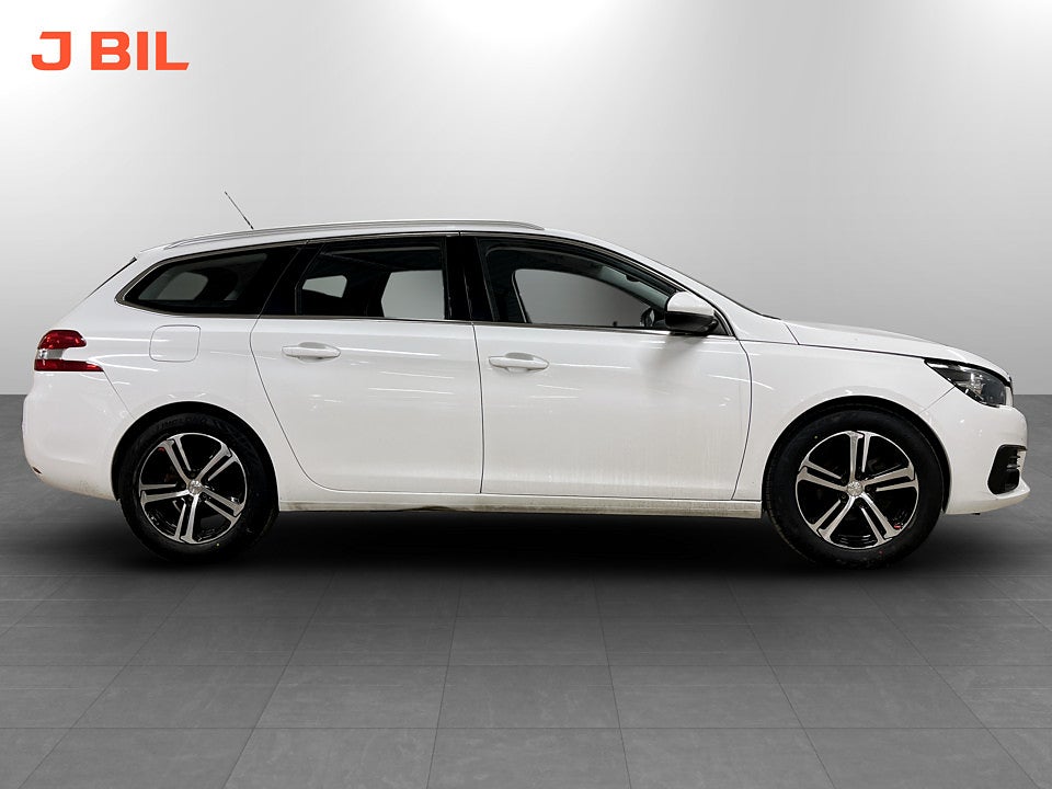Bild på Peugeot 308 SW Allure 1.2 PT 130hk Aut KAMPANJRÄNTA 3,99%