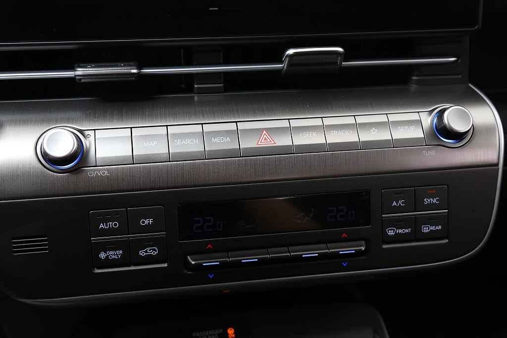Hyundai Kona Electric Long Range Essential 512km räckvidd | Moms 2026
