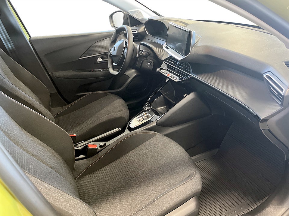 Bild på Peugeot 208 Style Hybrid 100hk e-DSC Aut P-SENSORER BAK