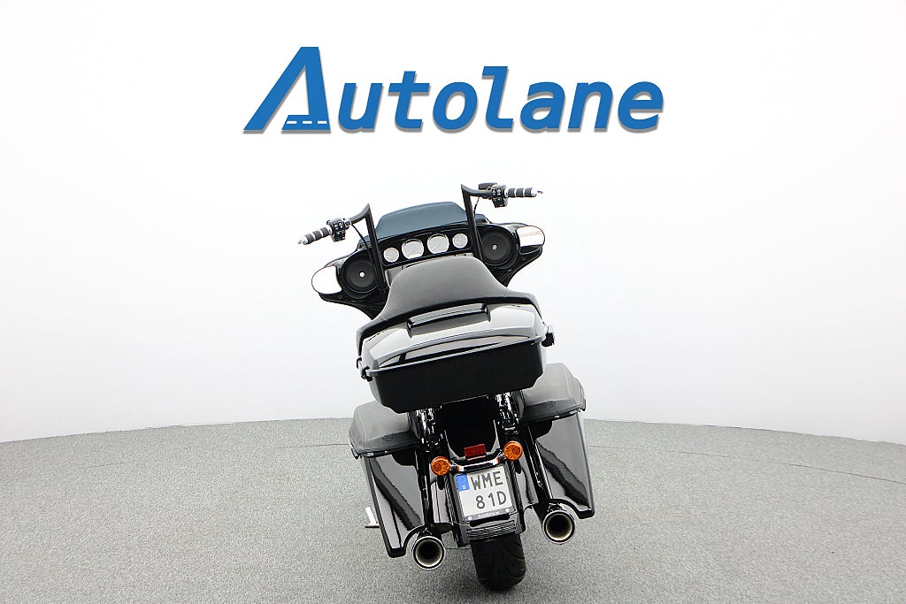 Harley-Davidson Street Glide Special* Radio / GPS Sommarkampanj 4,99%