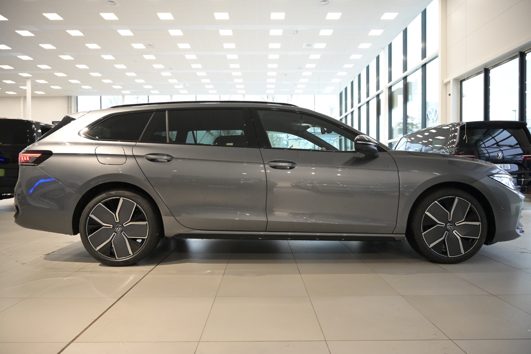 Volkswagen Passat 2026, photo 6/52
