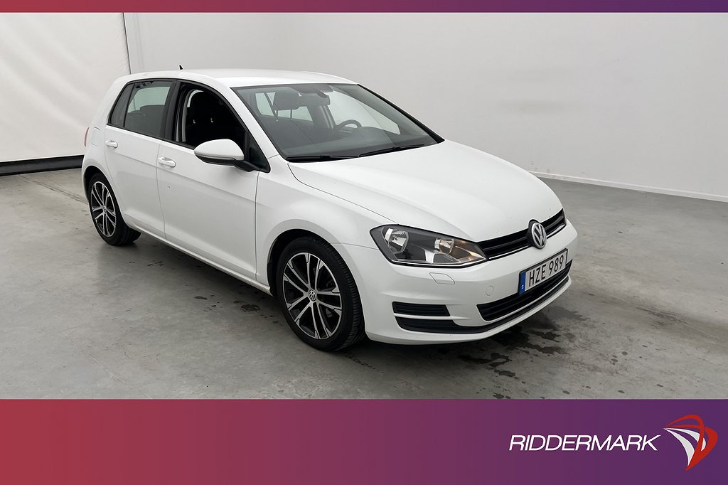 Volkswagen Golf 1.6 TDI 110hk Värmare CarPlay Adap-fart