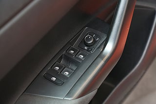 Halvkombi Volkswagen Polo 8 av 22