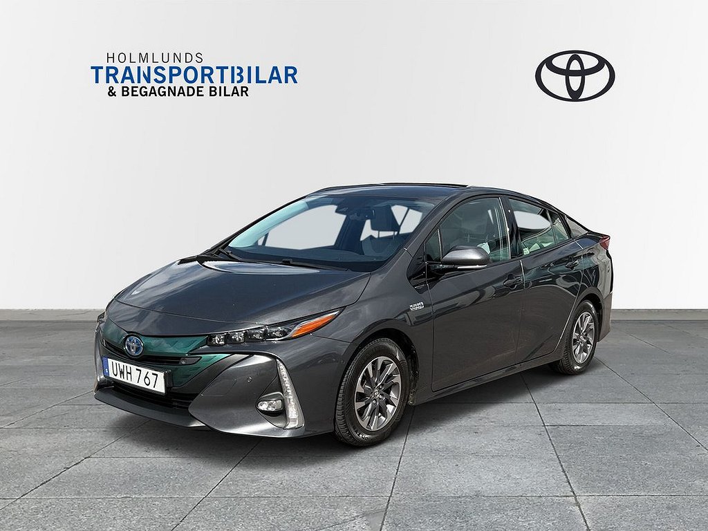 Toyota Prius Plug-in Hybrid 1.8 EXECUTIVE / V-hjul