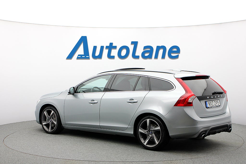 Volvo V60 T3 R-Design Taklucka, Adaptiv, Minne, Drag 150hk