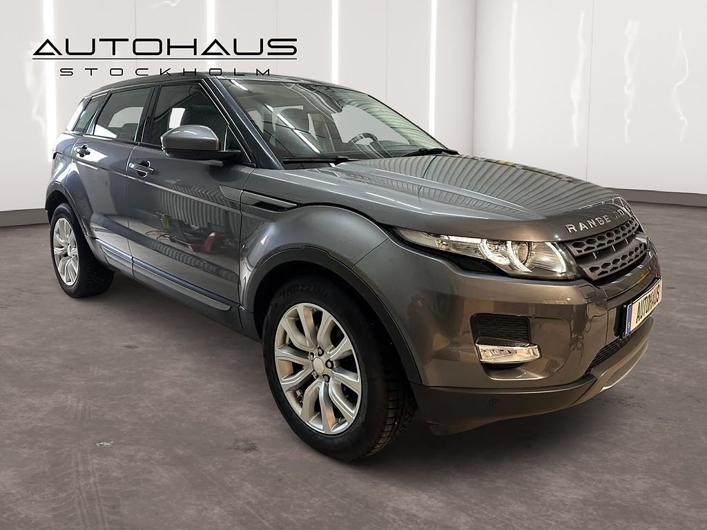 Land Rover Range Rover Evoque 2.2 TD4 AWD 150 hk Dragkrok Panorama Skinn Navi 1,95%