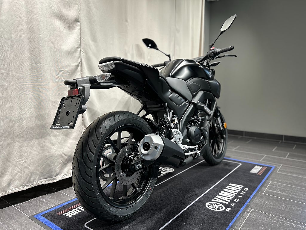 Yamaha MT125/Räntekampanj 3,45%/Tech Black/Omgående leverans!