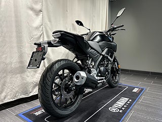 Yamaha MT125/Räntekampanj 3,45%/Tech Black/Omgående leverans!