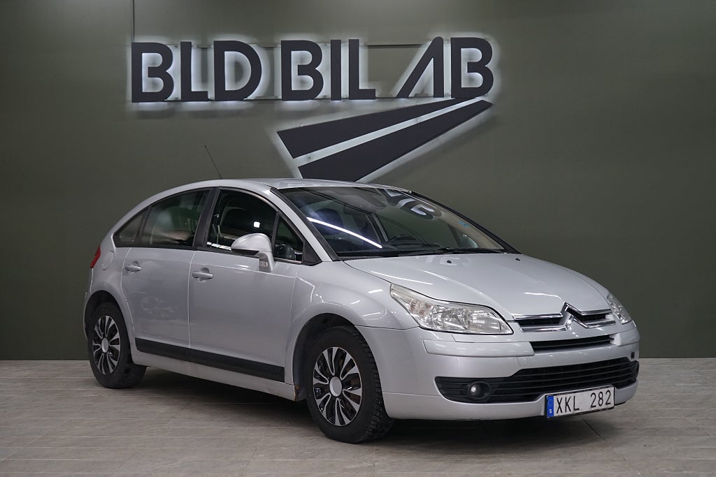 Citroën C4 1.6 HDiF KAMBYTT DRAG M-VÄRMARE 109HK