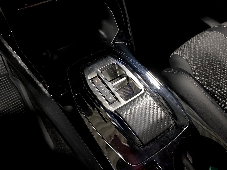 Bild på Peugeot 2008 GT 1.2 PT 130hk Aut B-KAMERA CARPLAY