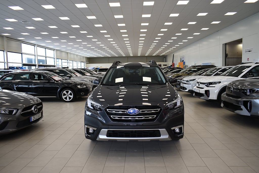 Subaru Outback 2,5 XFuel Limited Aut. (Drag & Vinterhjul)