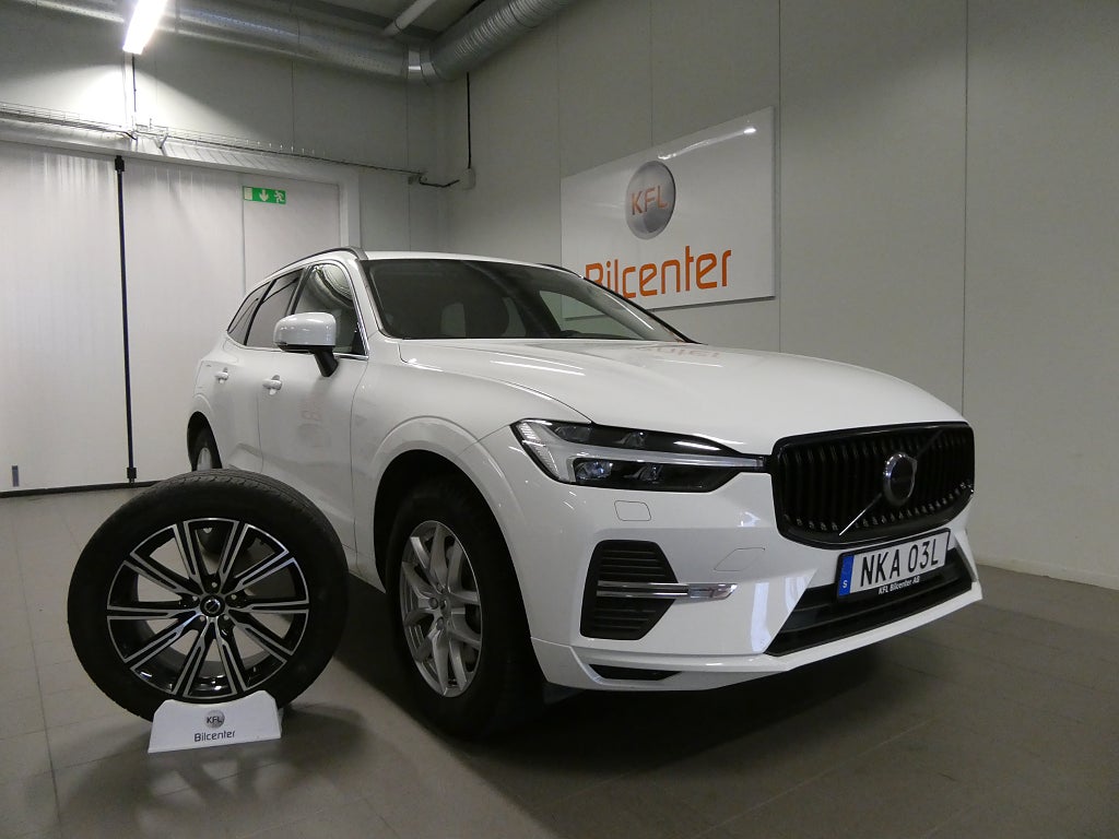 Volvo XC60 B4 Aut-Drag-Kamera-Navi-Värmare-VOC-Nyservad-SoV