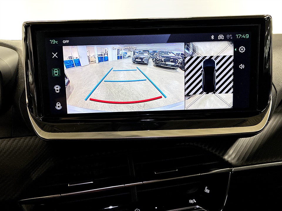 Bild på Peugeot 2008 Allure 1.2 PT 130hk Aut B-KAMERA CARPLAY