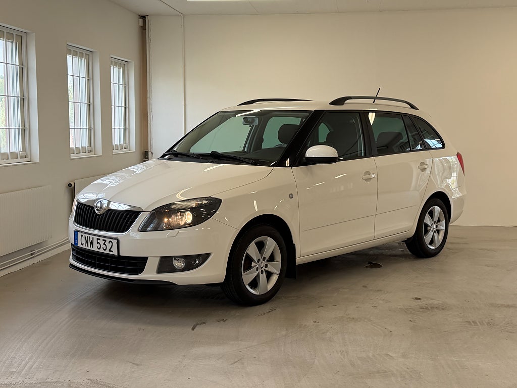 Skoda Fabia Kombi 1.2 TSI Automat Ambition AUX 899kr/mån