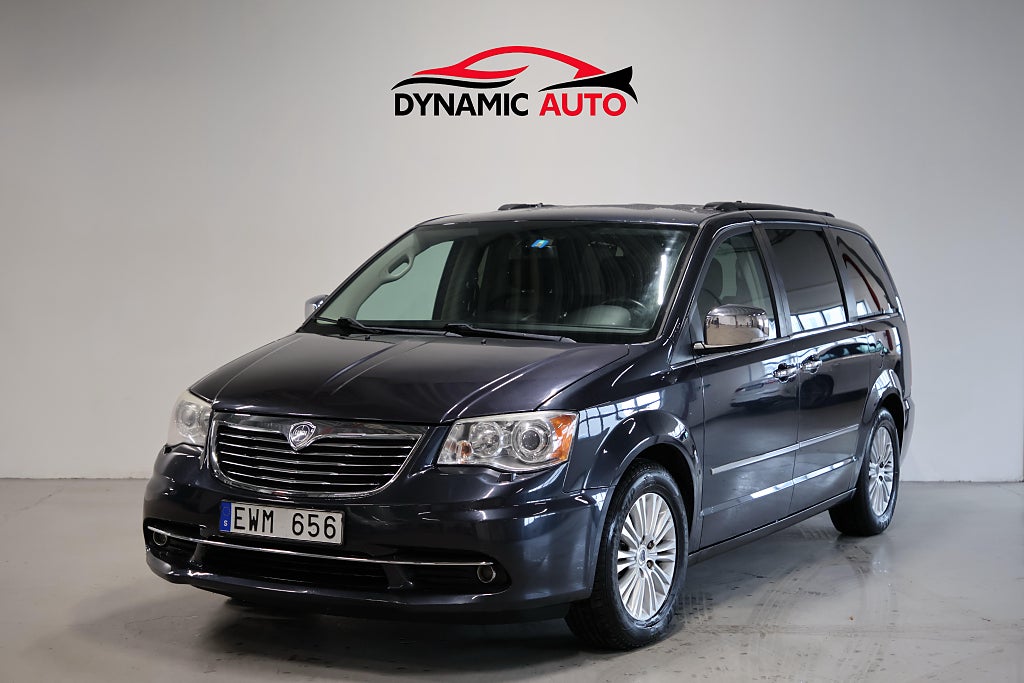 Lancia Voyager 3.6 Automat Ny Besikt V6 VVT LX 7-Sits Navi skinn 283hk