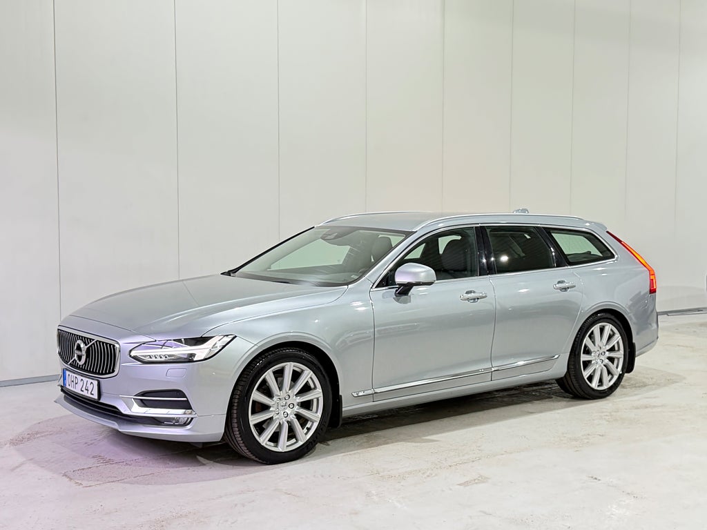 Volvo V90 D5 AWD Inscription Head Up Display Backkamera Rattvärme
