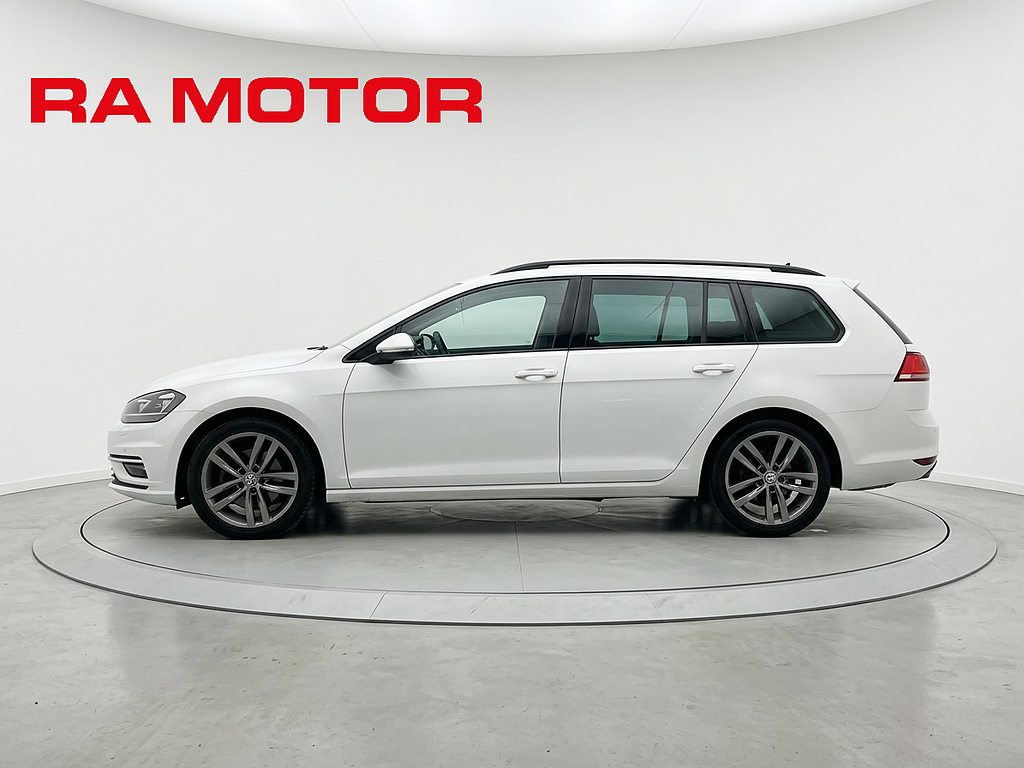 Volkswagen Golf 2.0 TDI 150hk DSG R-Line| D-värm |Drag | Backkamera | 2017