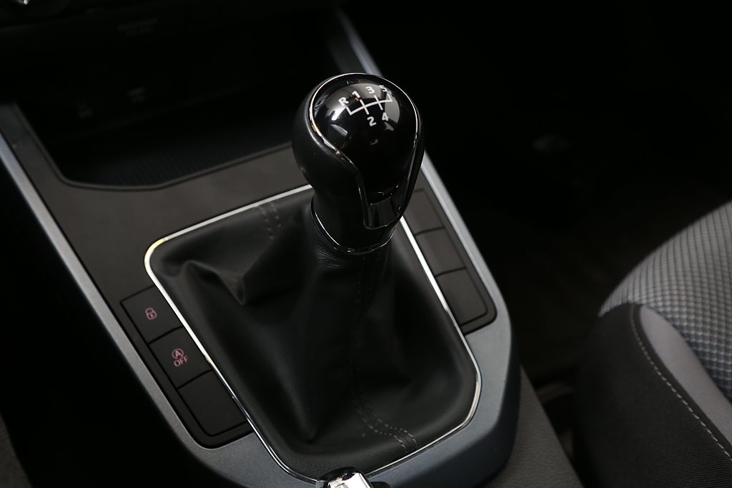 Seat Arona 1,0 TSI 95hk Style Motorvärmare 2018