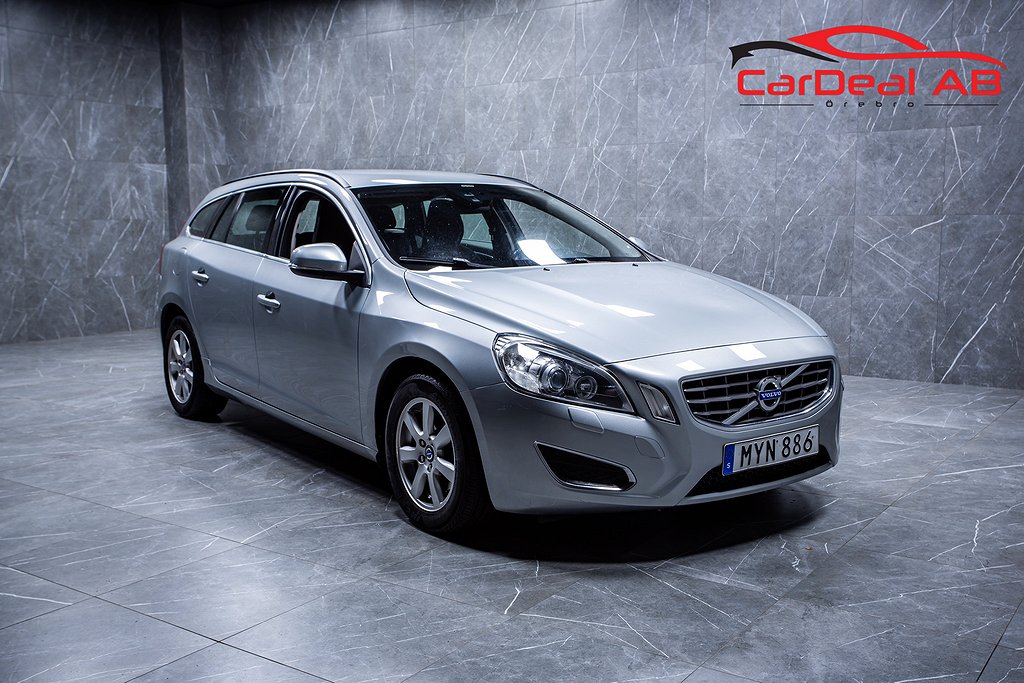 Volvo V60 D4 Geartronic 163Hk Momentum PDC Nyservad Nybes