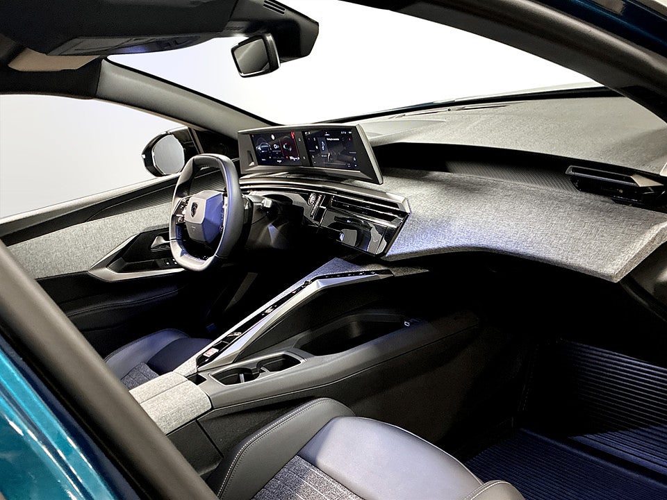 Bild på Peugeot 3008 Allure Hybrid 145hk Aut B-KAMERA CARPLAY