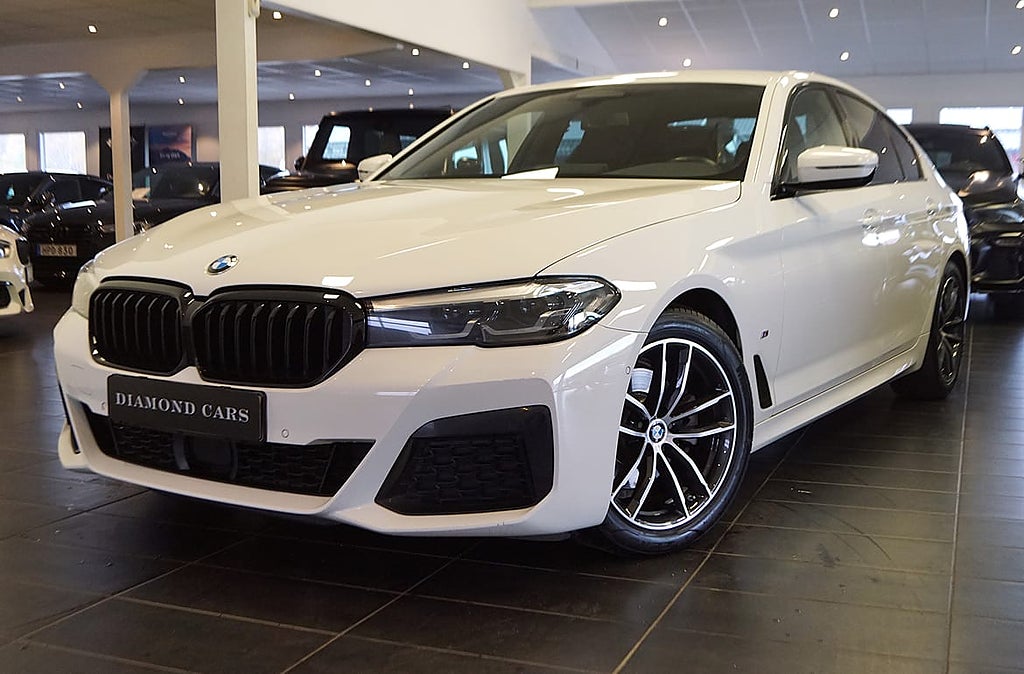 BMW 520 d xDrive Sedan M-Sport, Skinn, Drag, Värmare 