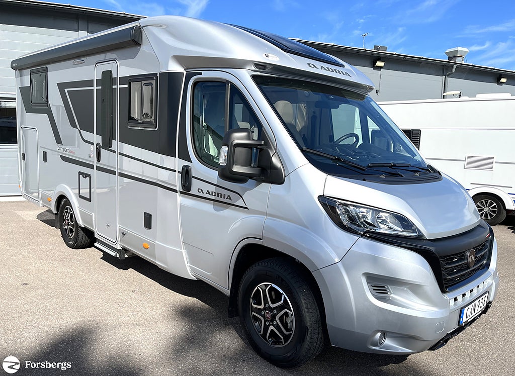 Adria COMPACT DL* // Din semesterdröm! Riktigt fin & välutrustad!