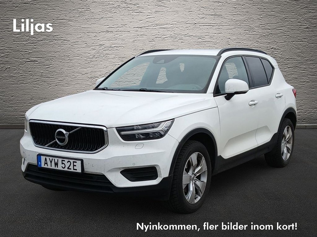 Volvo XC40 T2 FWD Momentum Core