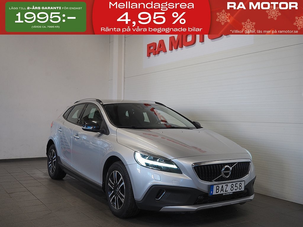 Volvo V40 Cross Country T4 AWD Automat Momentum | VOC | Navi 2017