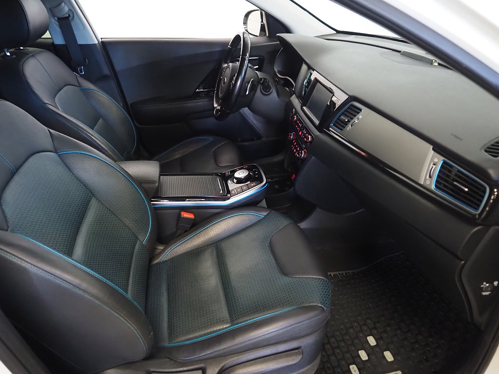 Kia Niro EV e- 64 kWh Advance Plus 204hk | Navi | Kamera | Skinn | 2019