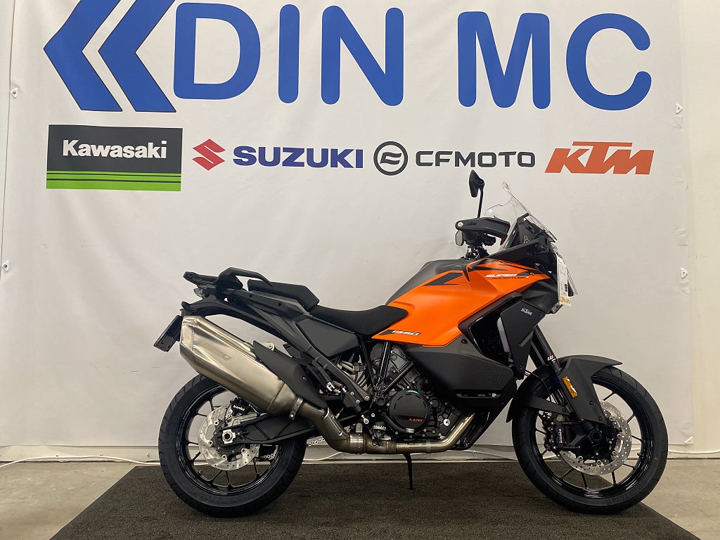 KTM 1390 Super Adventure S  "för omgående leverans"