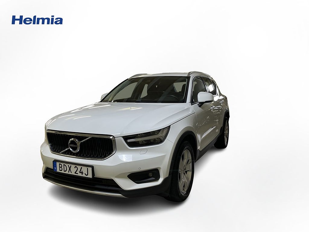 Volvo XC40 B4 FWD Bensin Momentum Advanced Edt