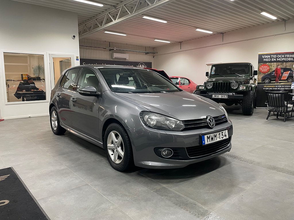 Volkswagen Golf 5-dörrar 1.6 TDI BMT Dark Label Automat