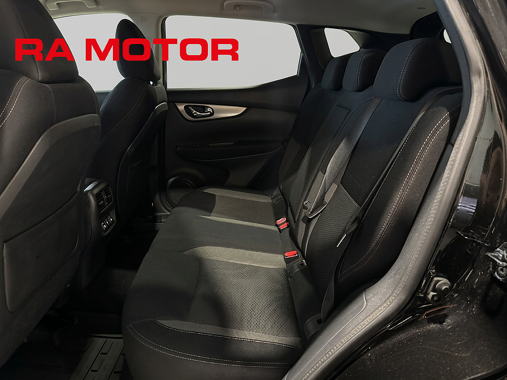 Nissan Qashqai 1.2 115hk Automat N-Connecta | 360° | Navi | Låga mil | 2018