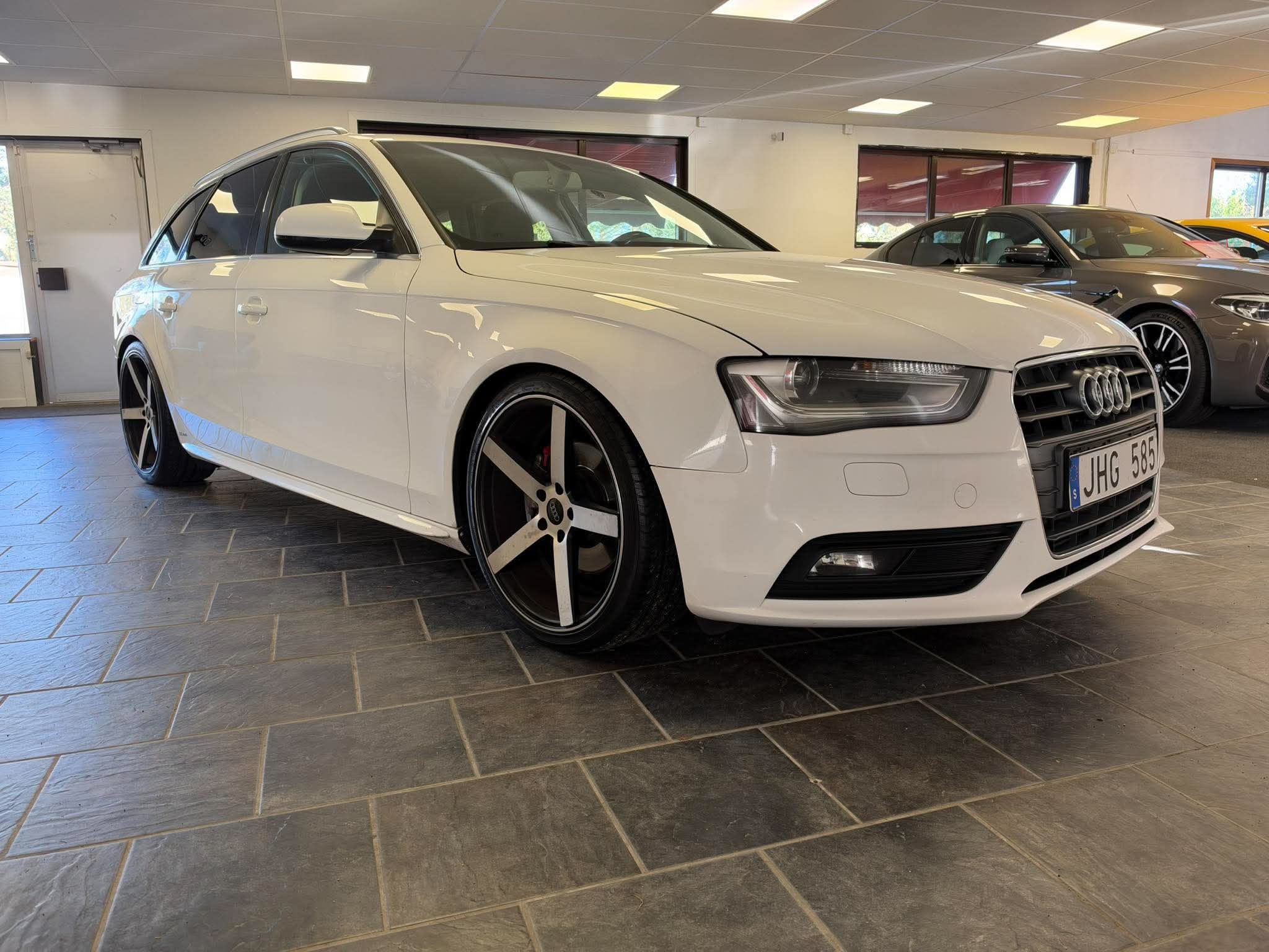 Audi A4 Avant 2.0 TDI 2014, bild 5/10