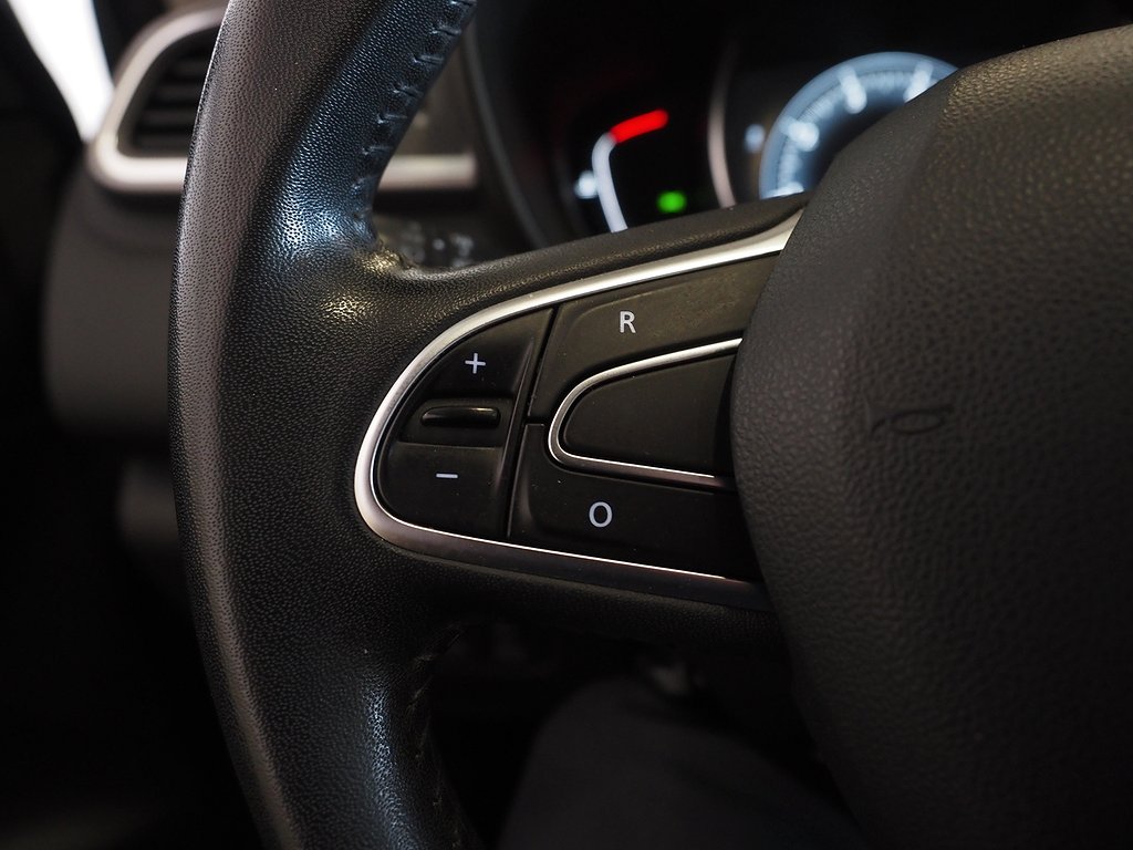 Renault Kadjar 1.2 TCe 130hk 4x2 Zen | Navi | Adventurepaket 2015
