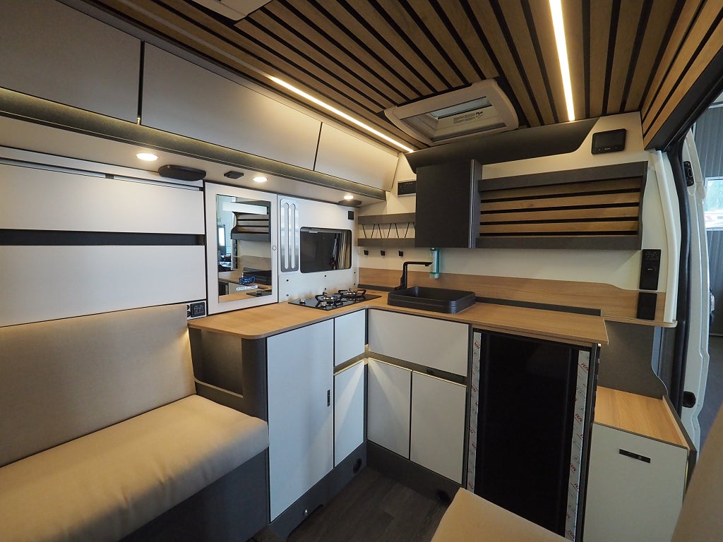 Weinsberg CaraLife 630 LQ # Van Life I Camper I Plåtis