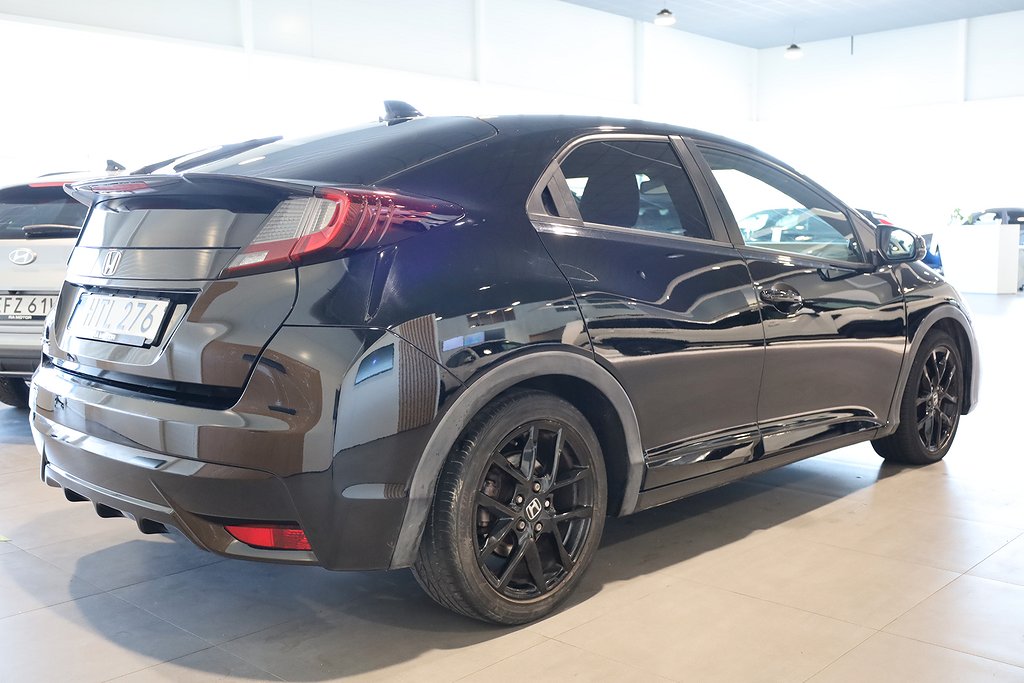 Honda Civic 1,8 i-VTEC 142HK Sport 5-D Kamera Nyservad 2015