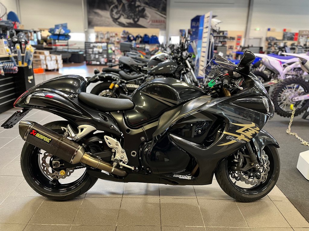 Suzuki GSX1300R Hayabusa 