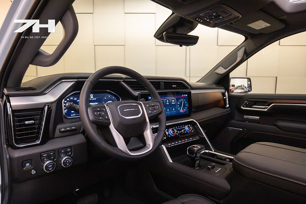 GMC Sierra Reserve Crew Cab / Pano / BOSE® / HuD / Vent. Säten