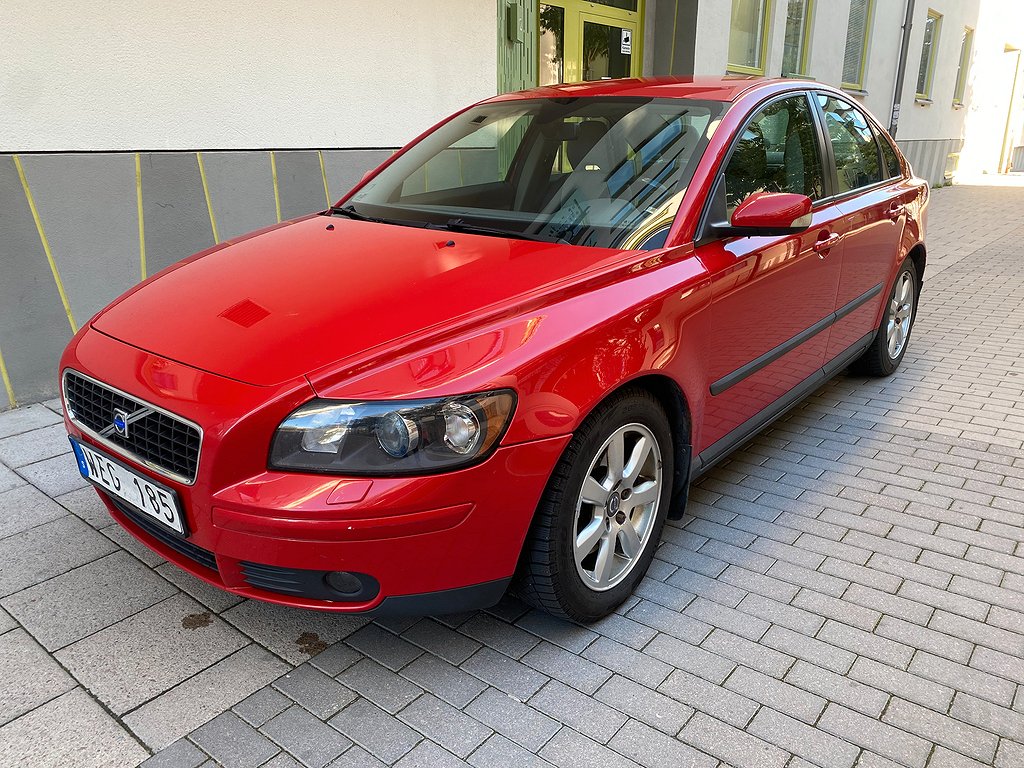 Volvo S40 2.4 Kinetic140hk Drag,V-däck,