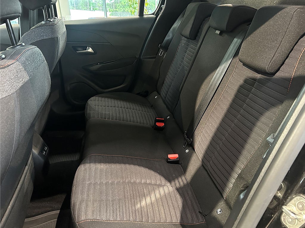 Bild på Peugeot E-208 Active 50kWh 136hk Aut - CARPLAY, BACKSENSORER