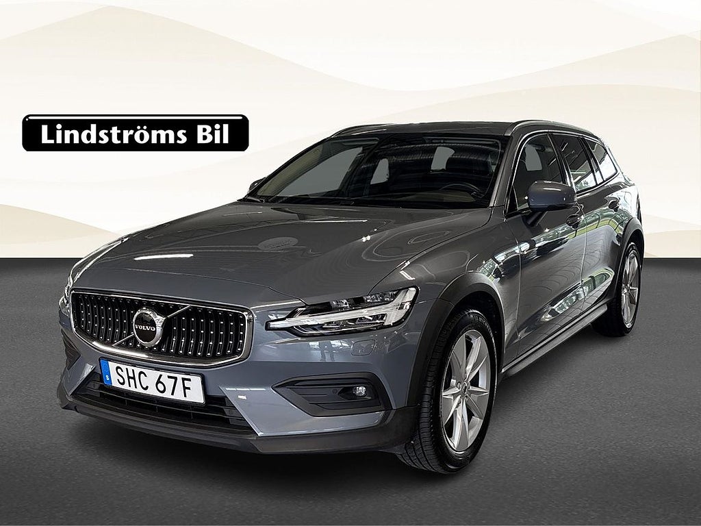 Volvo V60 Cross Country B4 AWD Core Dragkrok Värmare V-hjul