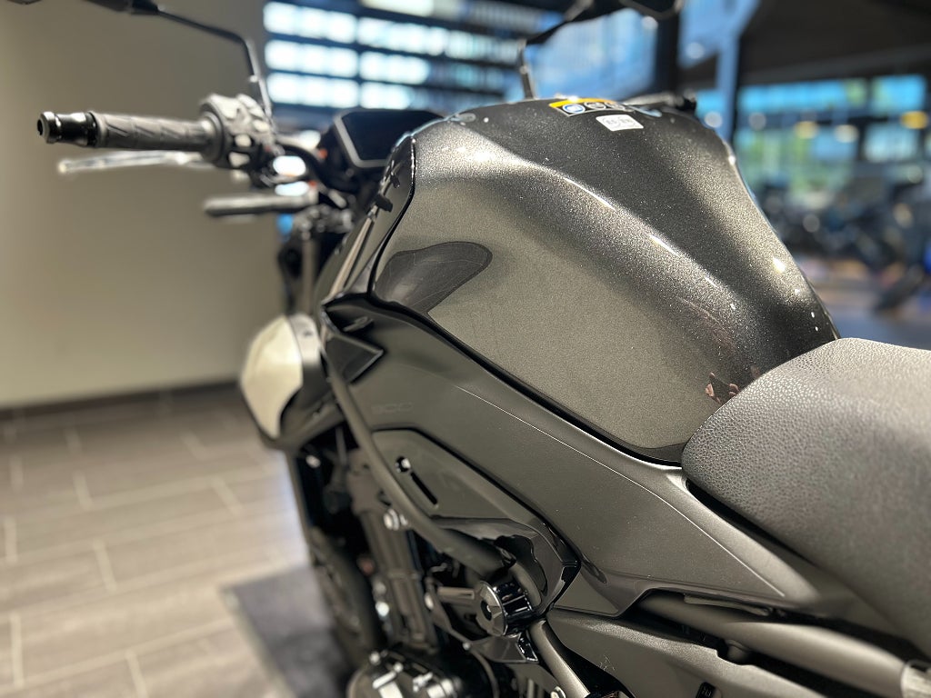 Kawasaki Z900 / Endast 46 mil!