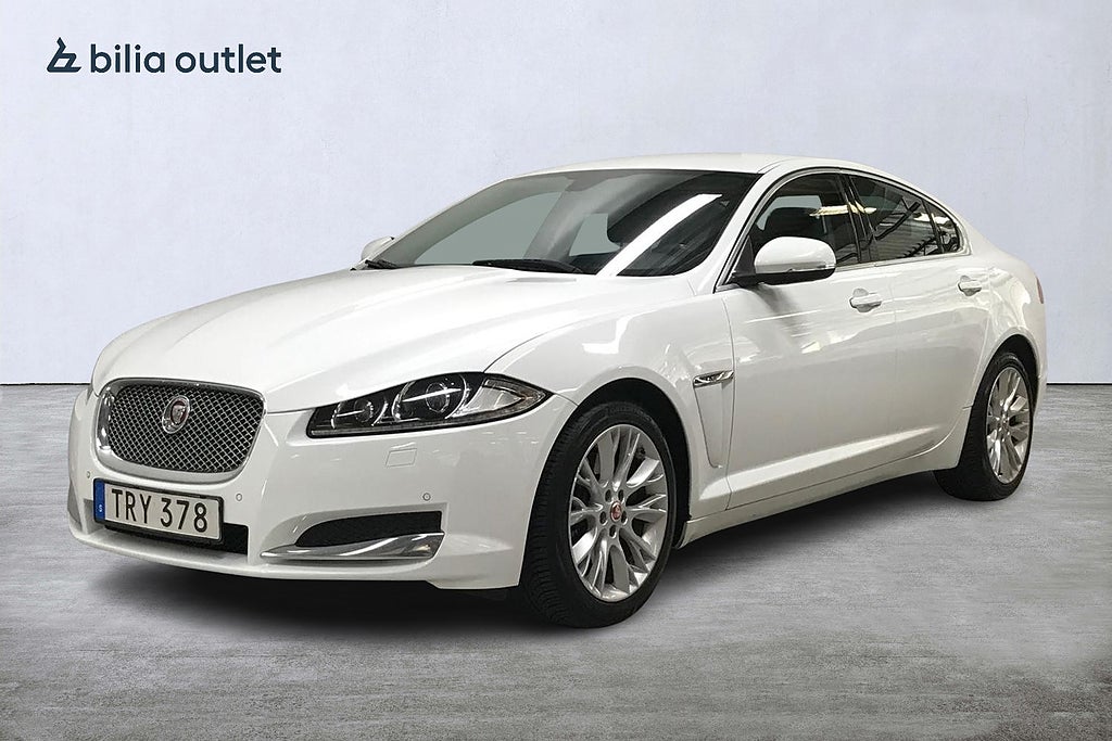 Jaguar XF 2.2 TDi4 aut Luxury 163hk Navi Rattvärm Backkamera