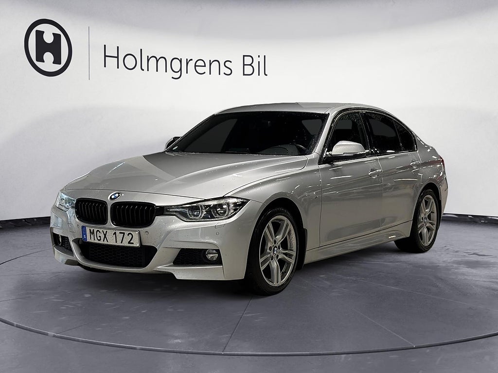 BMW 330i xDrive Sedan M Sport Drag Kamera HiFi Helljusassistent Rattvärme